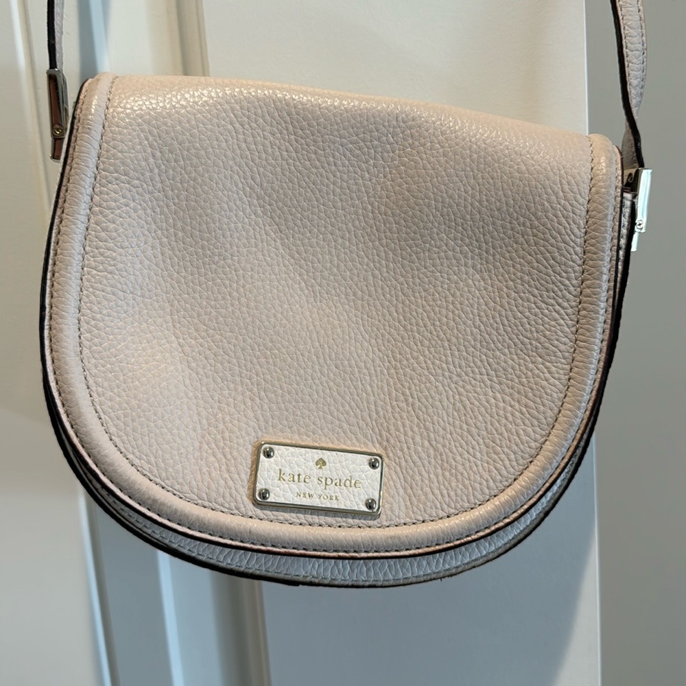 Great UC Kate Spade. Authentic